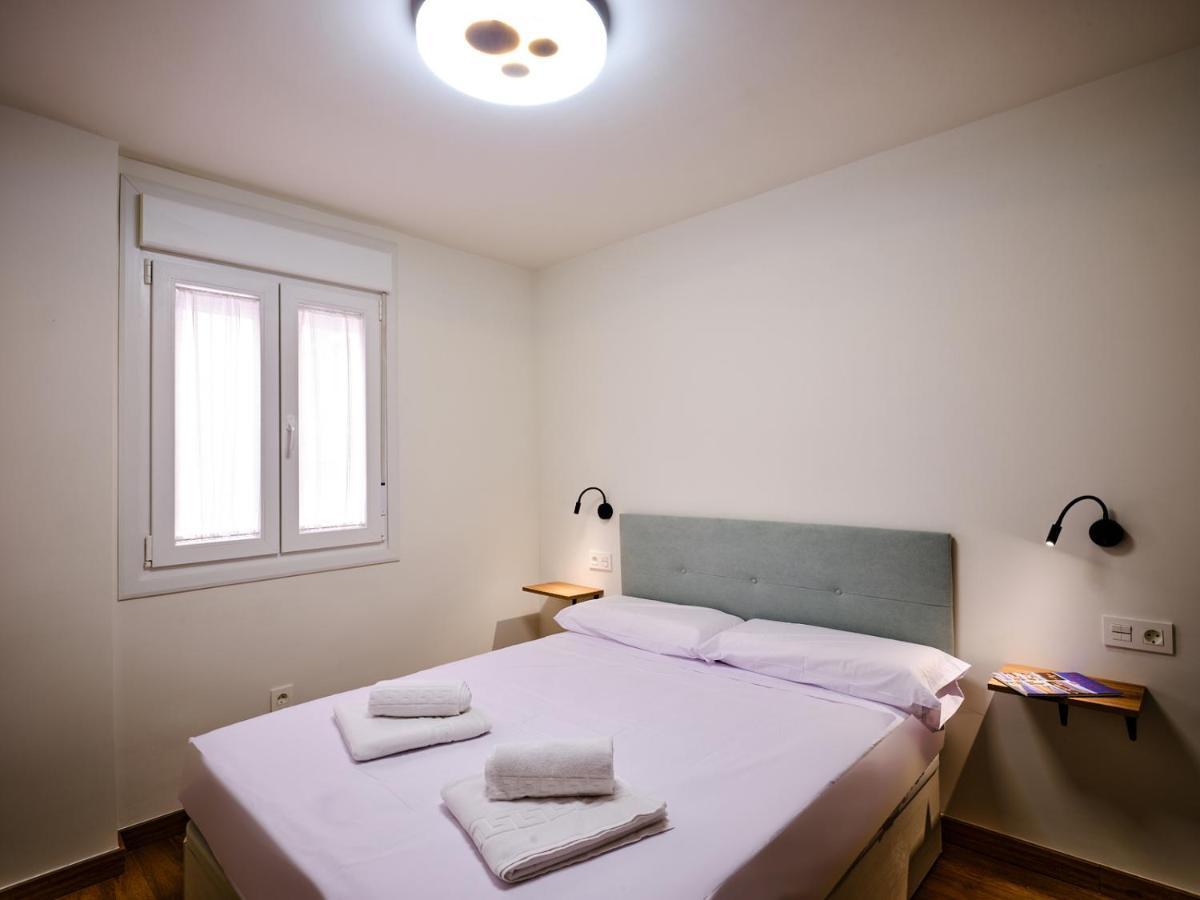 Leo Home- Bright & Centric 3 Bedrooms Apartment With Private Parking Included Malaga Bagian luar foto