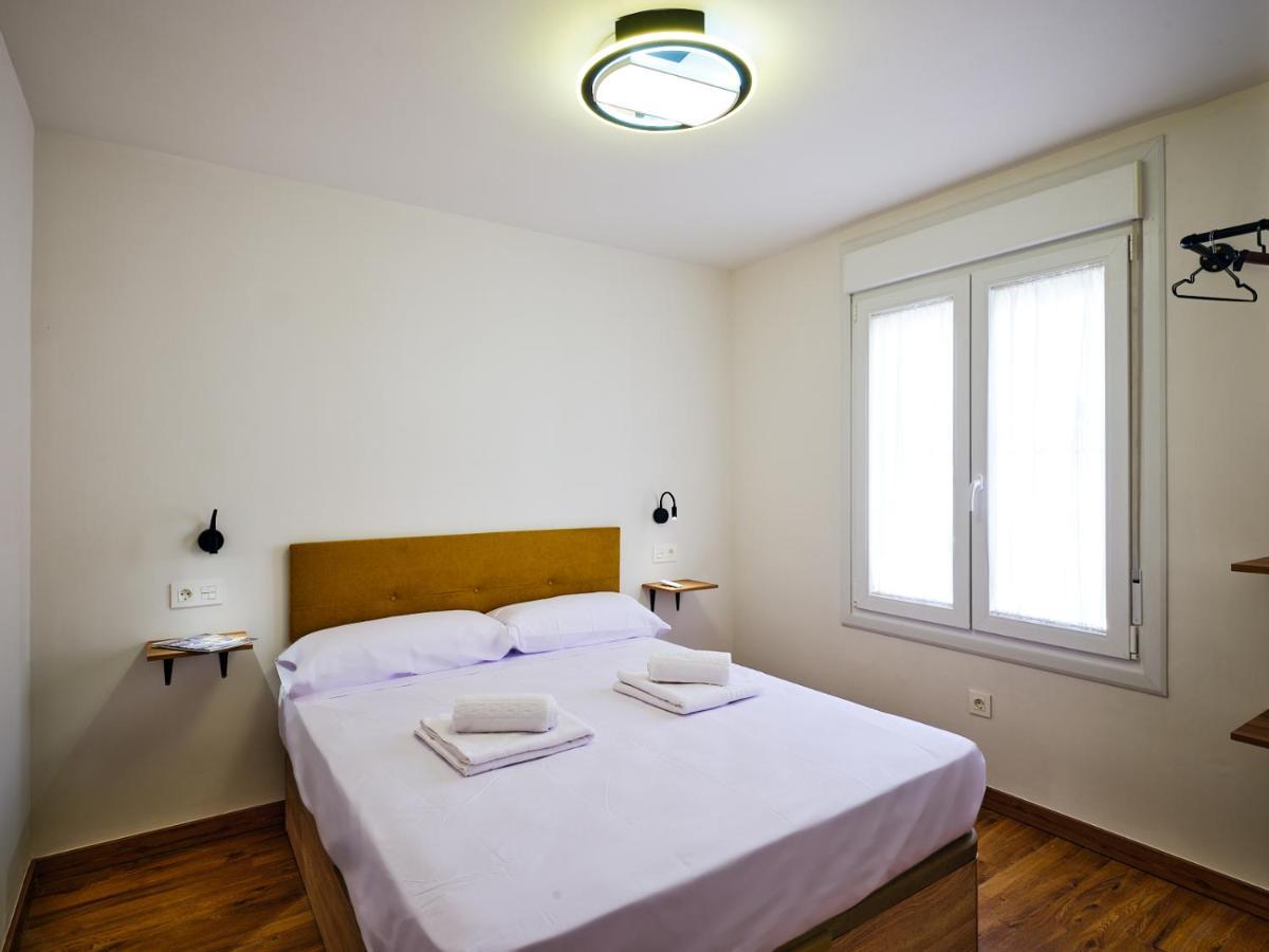 Leo Home- Bright & Centric 3 Bedrooms Apartment With Private Parking Included Malaga Bagian luar foto